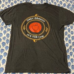 Obey tshirt Large